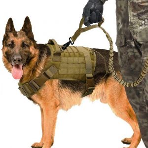 Tactical Dog Vest Breathable Military Dog Clothes Using aluminium alloy buckle, light and able to withstand greater pulling force. Inverted triangle suture decompression mode design, reduce gravity and firmer. Molle system, can be mounted on backpacks and other items with molle system